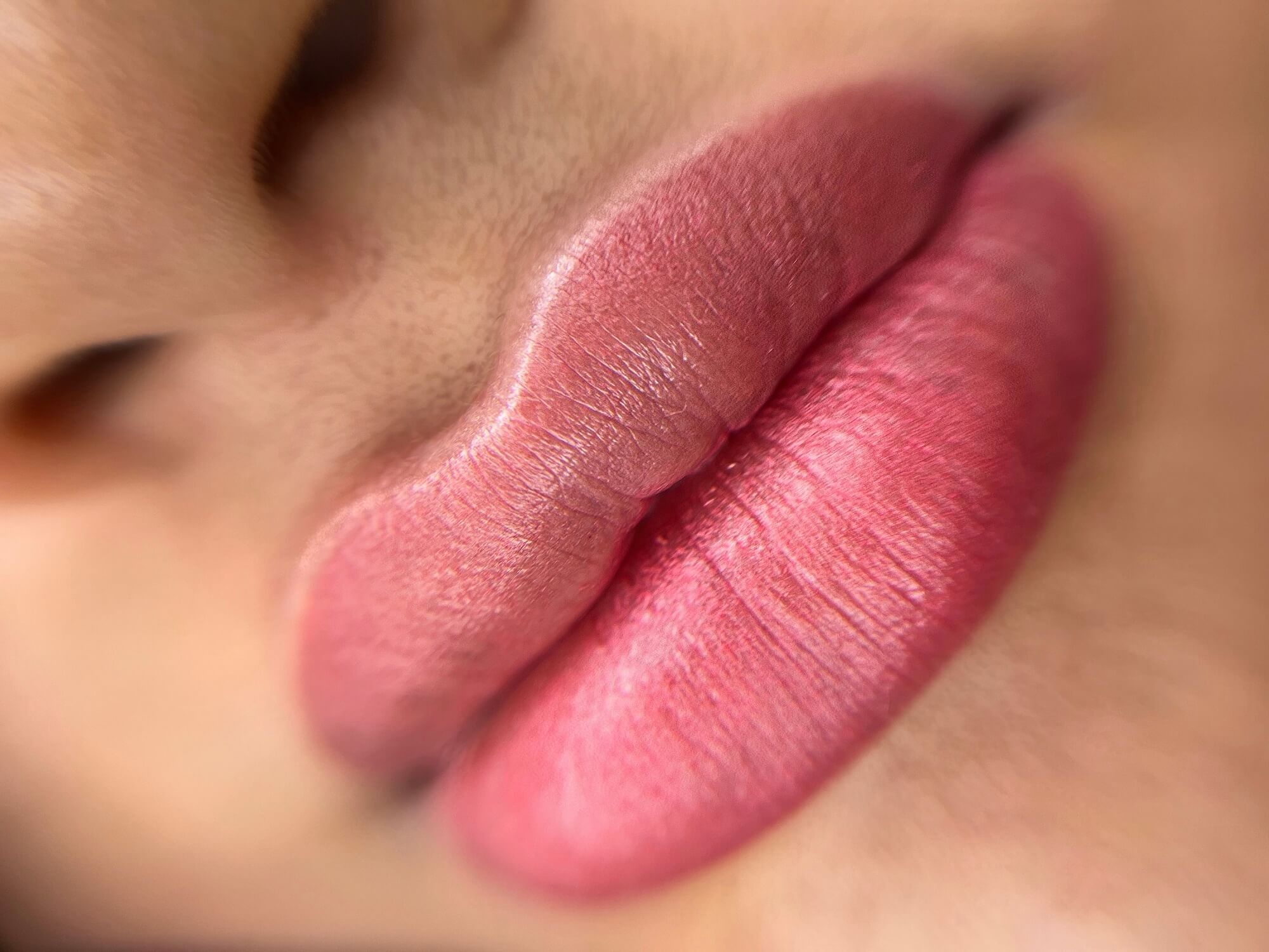 BEAUTY CODE Premier Lash and Brow Studio - Dark Lip Colour Correction Dark Lips 9