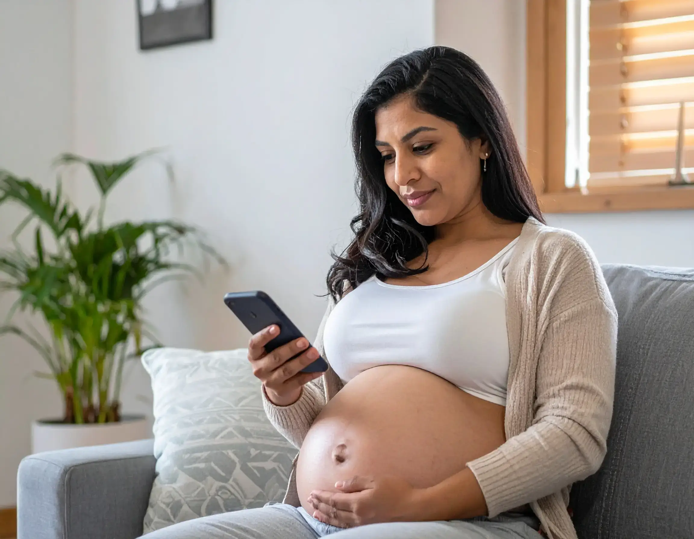 Is Eyebrow Tinting Safe During Pregnancy? The Truth About Risks & Beauty - 3 2 3