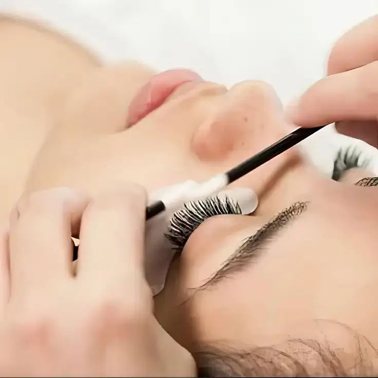 Hybrid Lashes Eyelash Extensions - removal tz2 1
